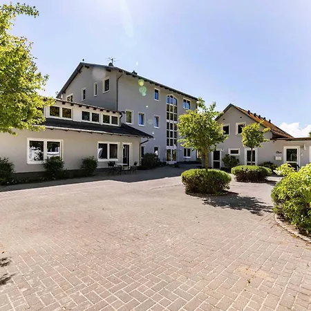 Haus Am Hövt - 10 Apartment Goehren (Ruegen)